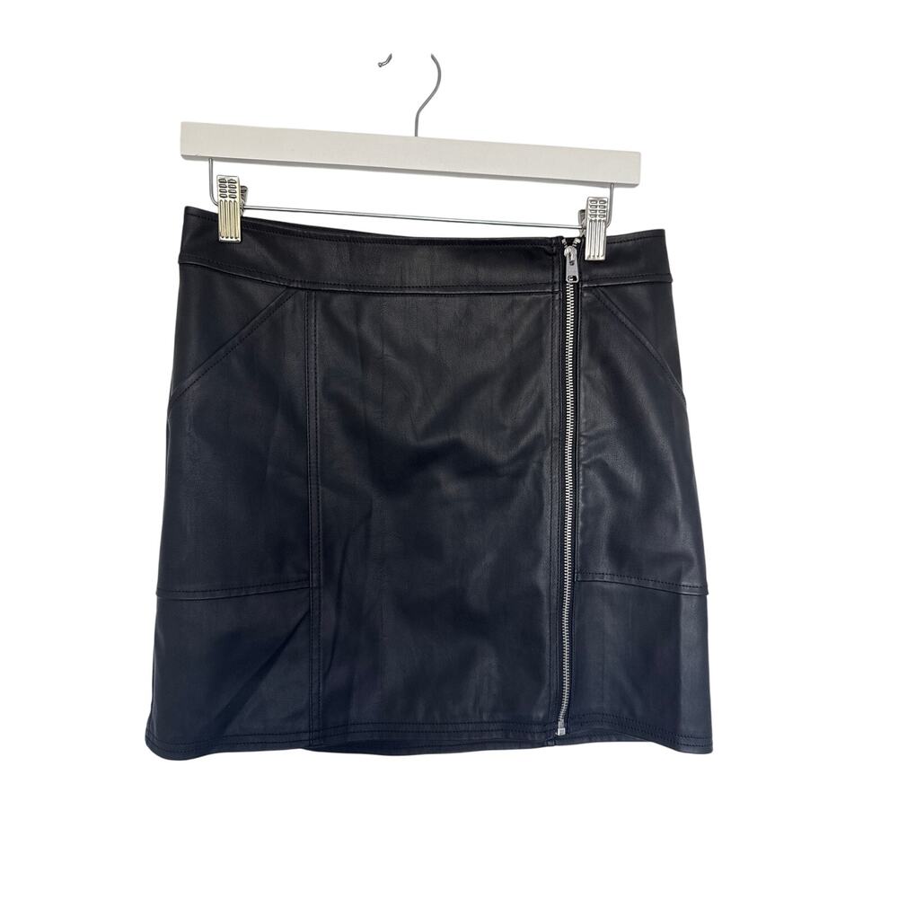 NWT Express Faux Leather Moto Zip Skirt, 8